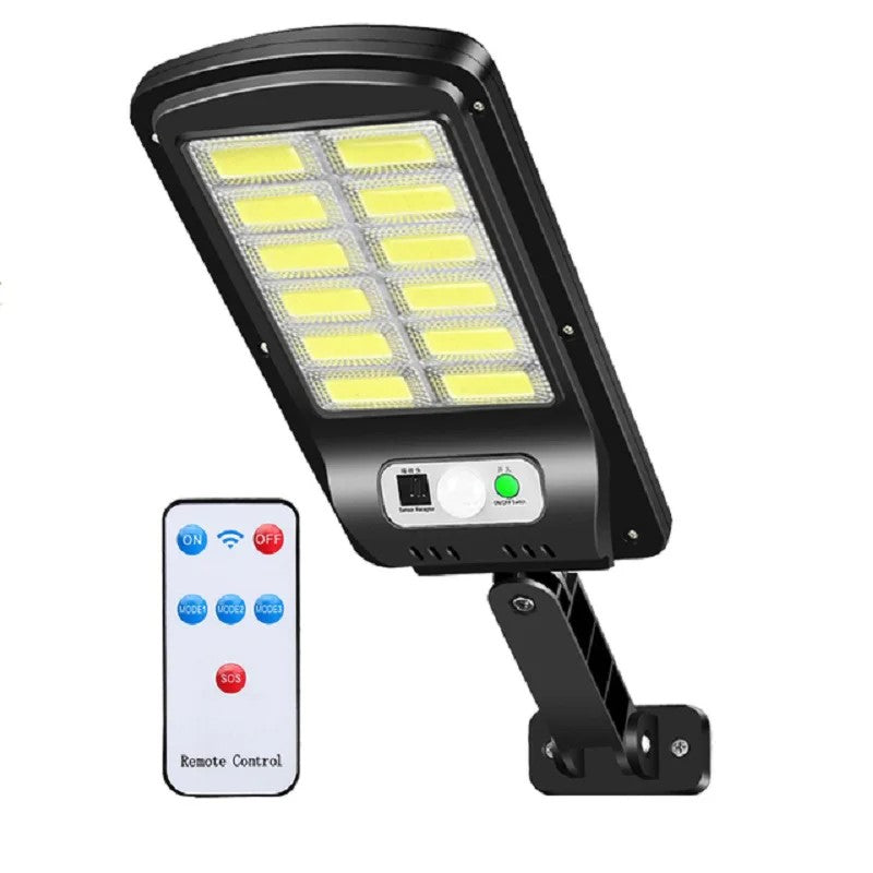 LumaGuard™ - 7000 Lumens Solar-Straßenlampe
