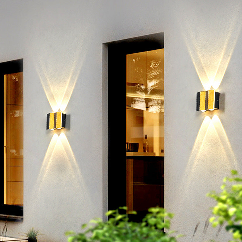 Moderne Einfachheit Wasserdichte Aluminium Rechteckige Gebogene Auf- und Abwärts LED Wandleuchte Lampe für Außenpatio
