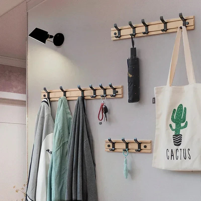 Verstellbare Wandgarderobe – Garderobe aus Bambus