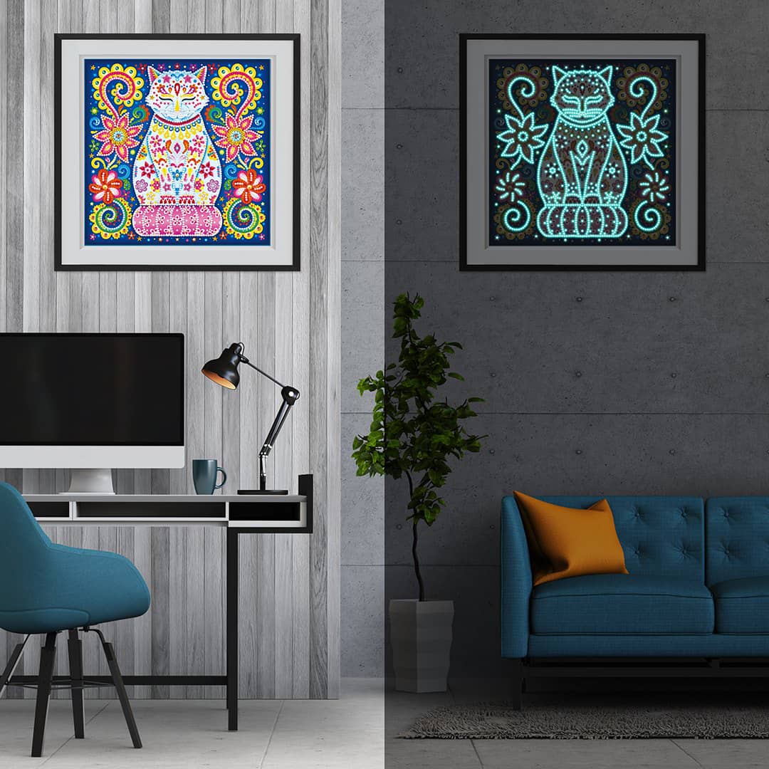 2+1 gratis! | Diamond Painting Nachtleuchtend - Katze mit Blumen
