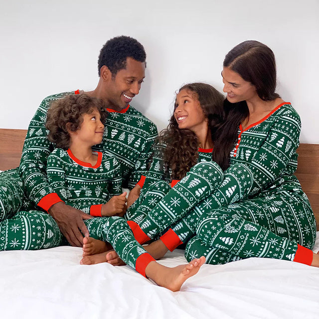 Weihnachtsdruck - Weihnachtspyjamas für die ganze Familie (1+1 gratis!)
