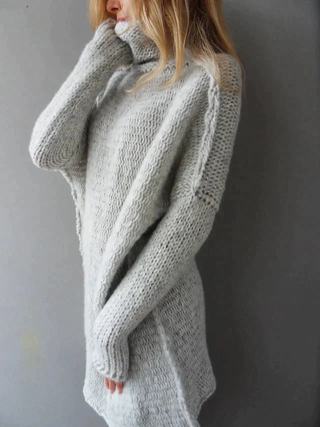 ALEXIS - Grauer übergroßer Pullover mit Rollkragen