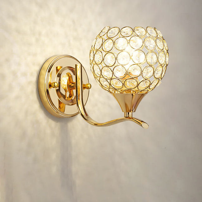 Zeitgenössische kreative Kristallkugel 1-Licht Wandleuchtenlampe für das Wohnzimmer