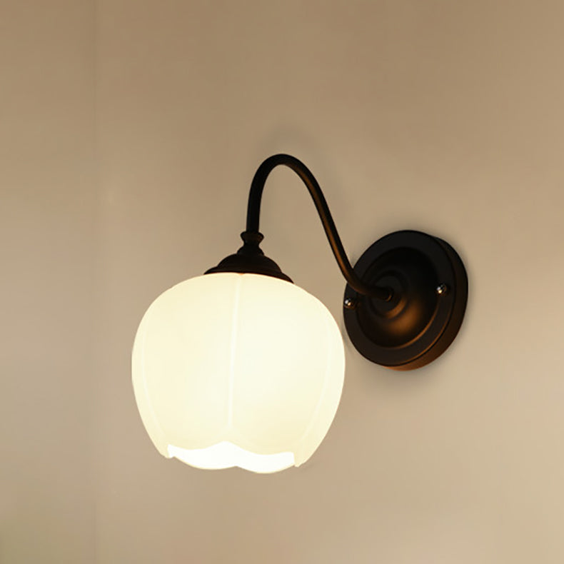 Modern Minimalist Floral Eisen Glas 1-Licht Wandlampe Für Schlafzimmer