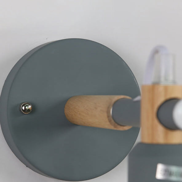 Nordic Macaron Eisen Trompetenförmige Holz 1-Licht Wandlampe