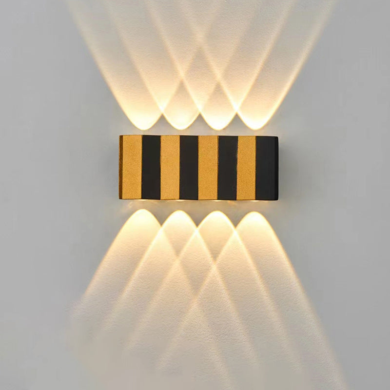 Moderne Einfachheit Wasserdichte Aluminium Rechteckige Gebogene Auf- und Abwärts LED Wandleuchte Lampe für Außenpatio