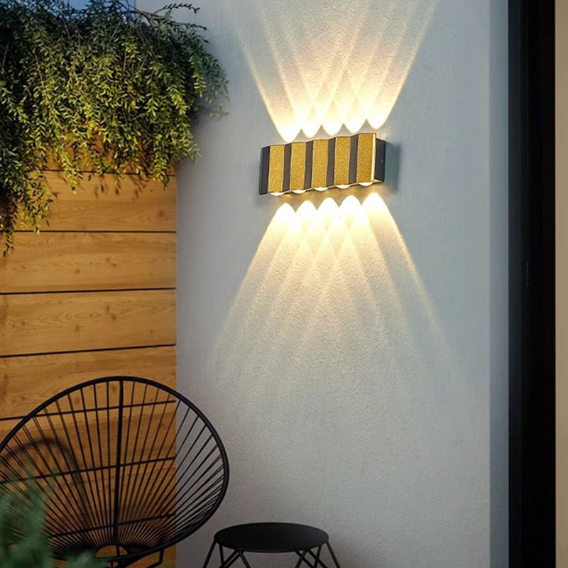 Moderne Einfachheit Wasserdichte Aluminium Rechteckige Gebogene Auf- und Abwärts LED Wandleuchte Lampe für Außenpatio