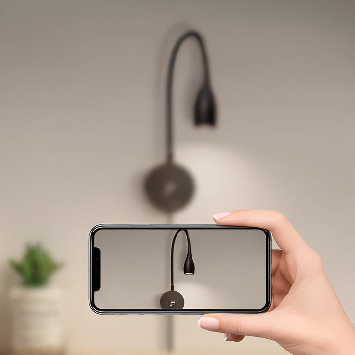 TouchGlow - 2-in-1-Schwanenhals-Wandleuchte mit USB-Ladegerät für gemütliche Leseabende