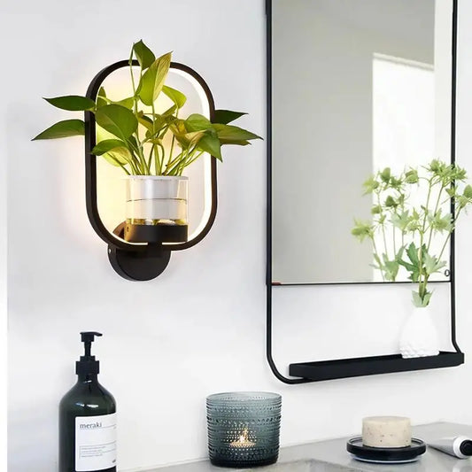 Lumora Pflanzen Wandlampe - Stilvolle Beleuchtung mit natürlicher Begrünung