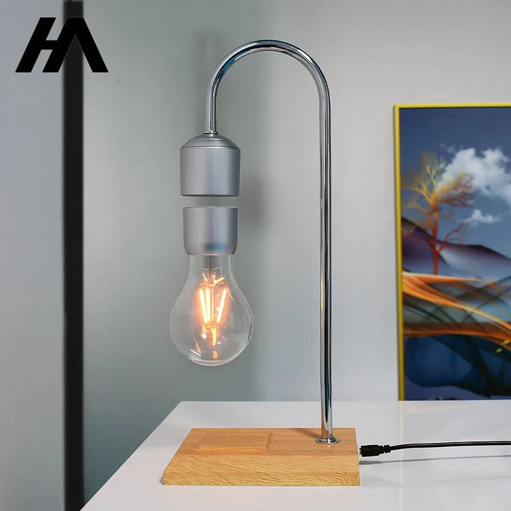 LevitateLight™ - Lampe zum kabellosen Aufladen