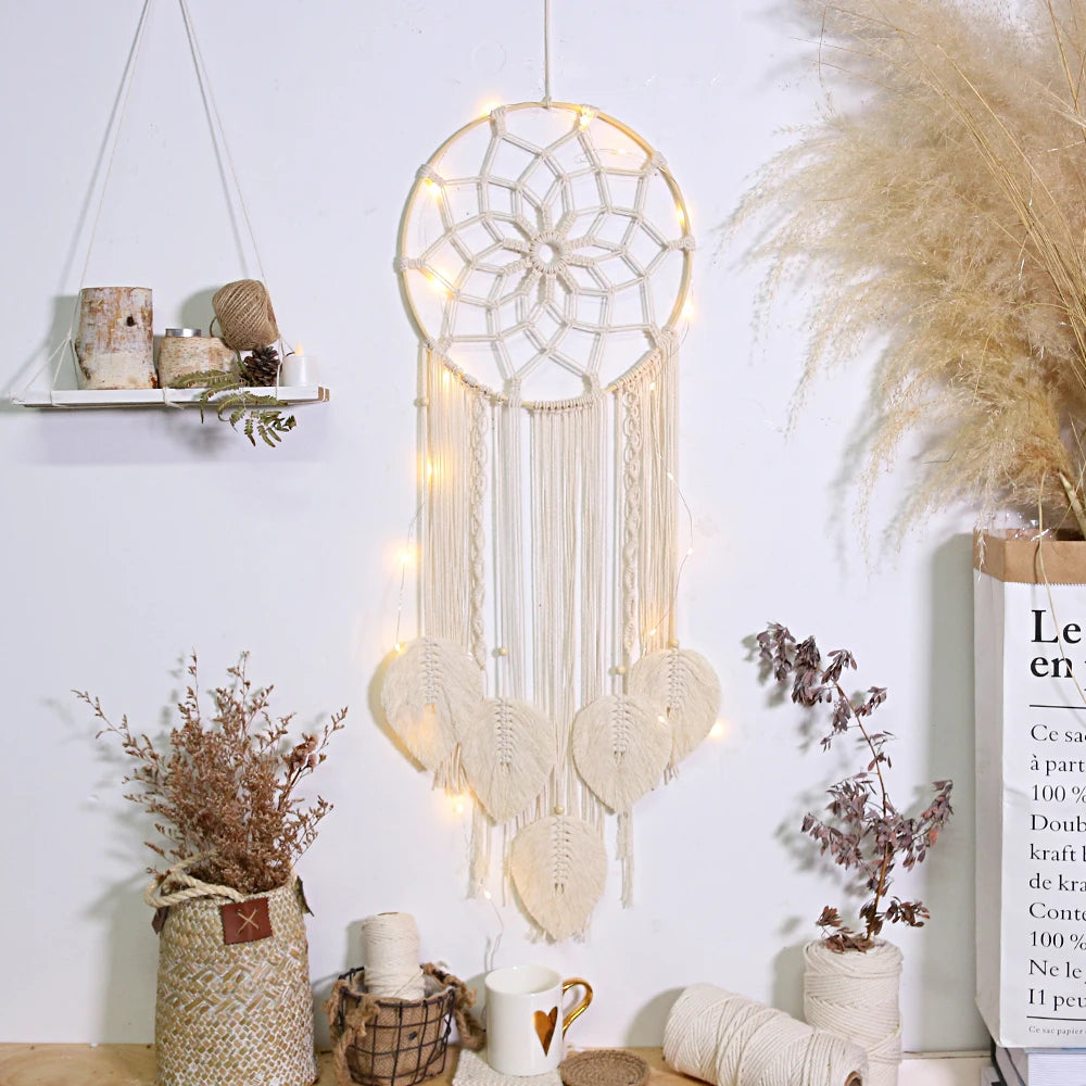 2+1 gratis! Makramee-Wandkunst mit hängenden Blättern – Boho-Dekoration für Ihr Zuhause - makramee