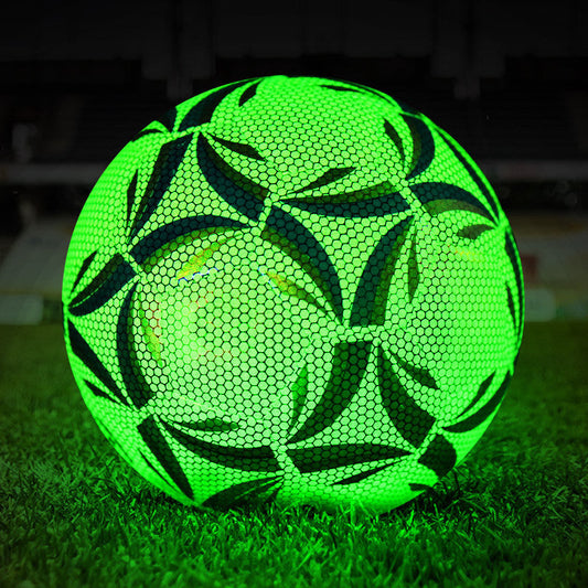 Moonlight™️ - Reflektierender Fußball