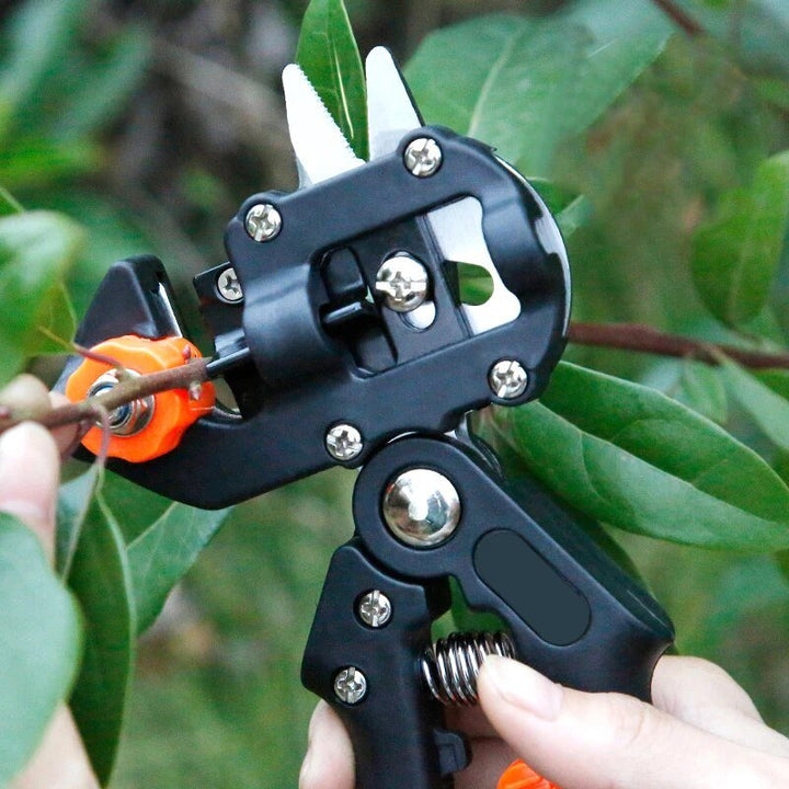 Graft Craft™ - Pfropfen mit Präzision für einen blühenden Garten!