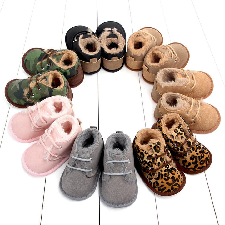 Passions™ Kleine Pelz Liebe Booties | 50% RABATT